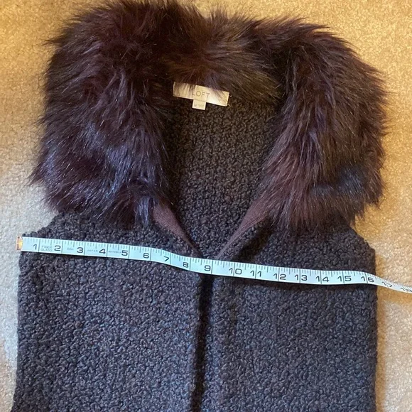 LOFT Knit Faux Fur Lined Vest - Picture 6 of 11